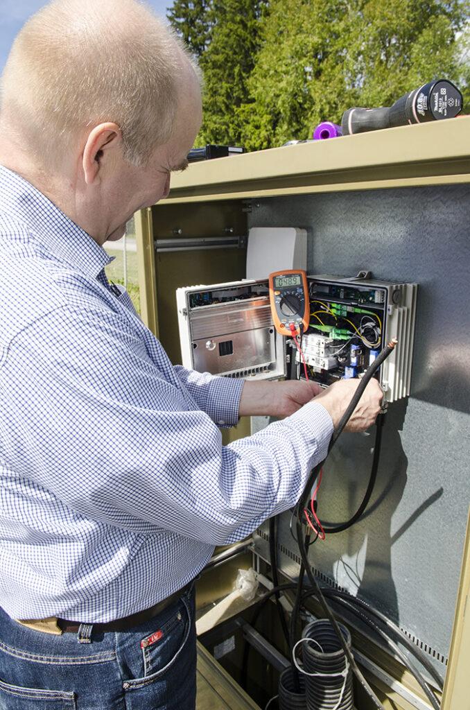 Matti working on a street cabinet in June 2017